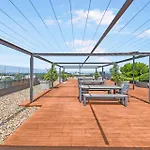 Central Cozy 1Br Suite W Parking Near Train Mall